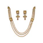 Glittering Grandiosity Necklace Set